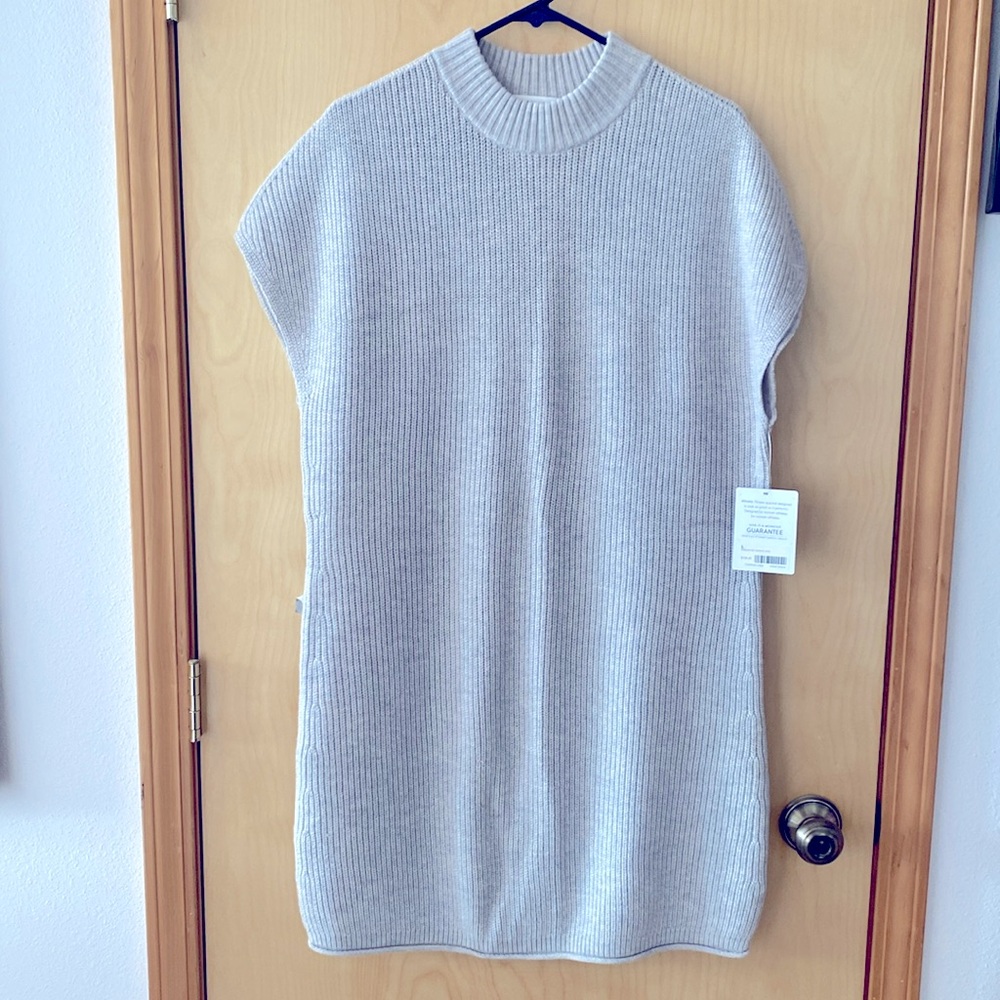 Athleta large light gray Pinewood sweater dress NWT